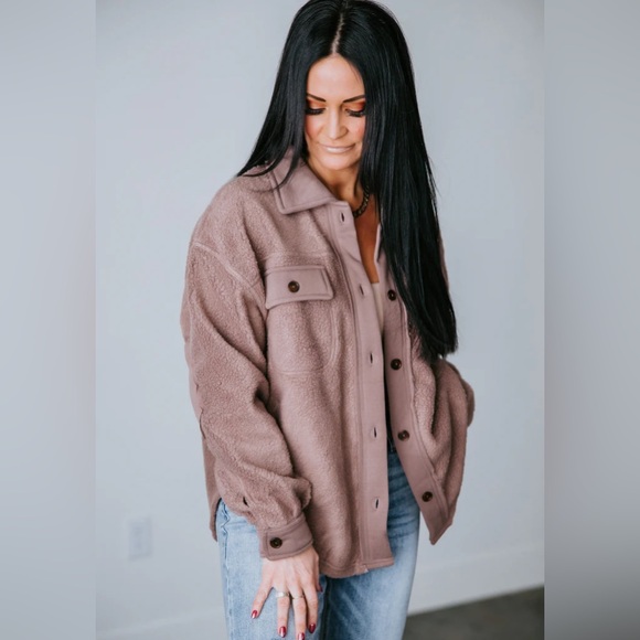 Lily & Lottie Taupe Wilder Sherpa Shacket with Front Pockets and Patched Elbows - Picture 2 of 8